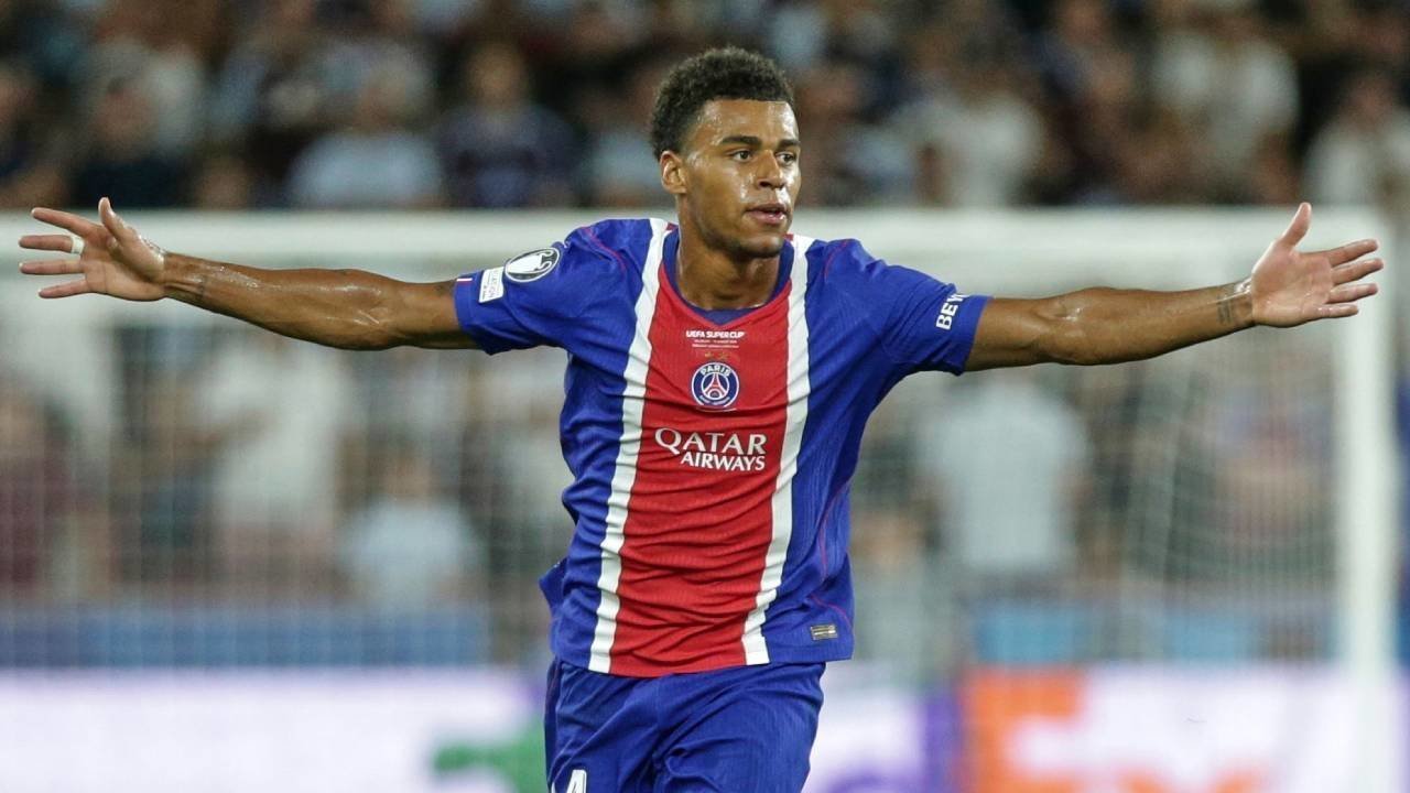 Man of the Match PSG vs Aston Villa: Desire Doue